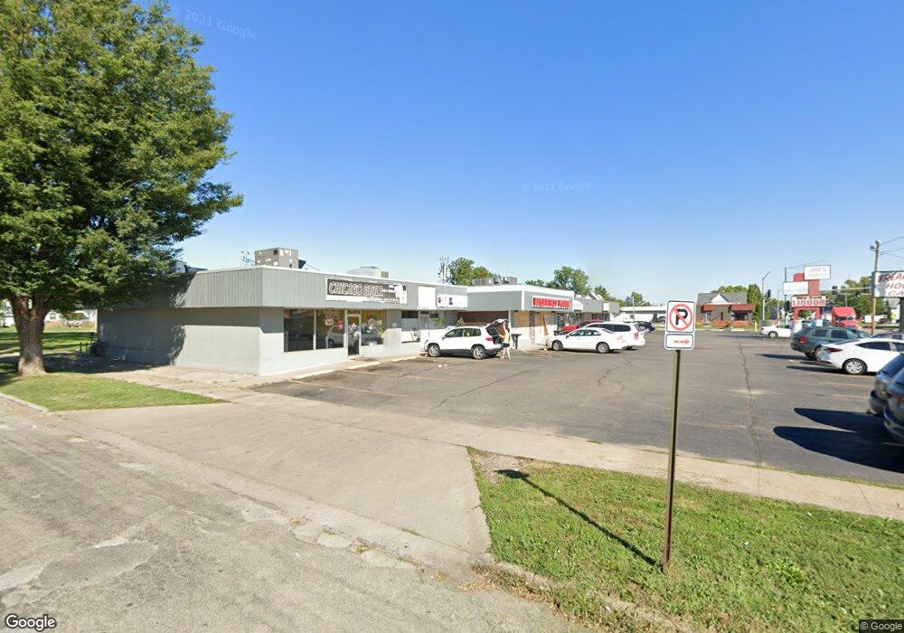 822 6th St SW, Cedar Rapids, IA 52404 - photo 1