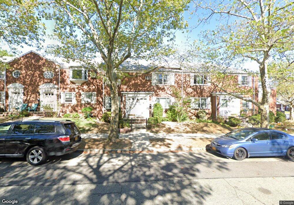 77-15 247th St unit 1st fl, Bellerose, NY 11426 - photo 1