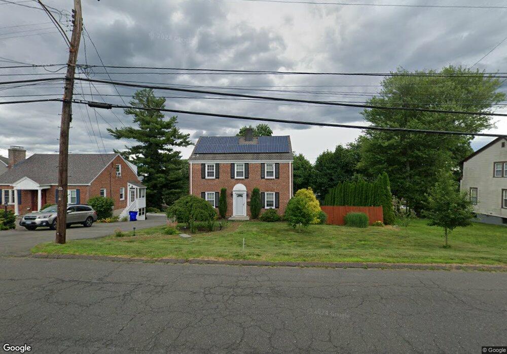 560 Ridge Rd, Wethersfield, CT 06109 - photo 1