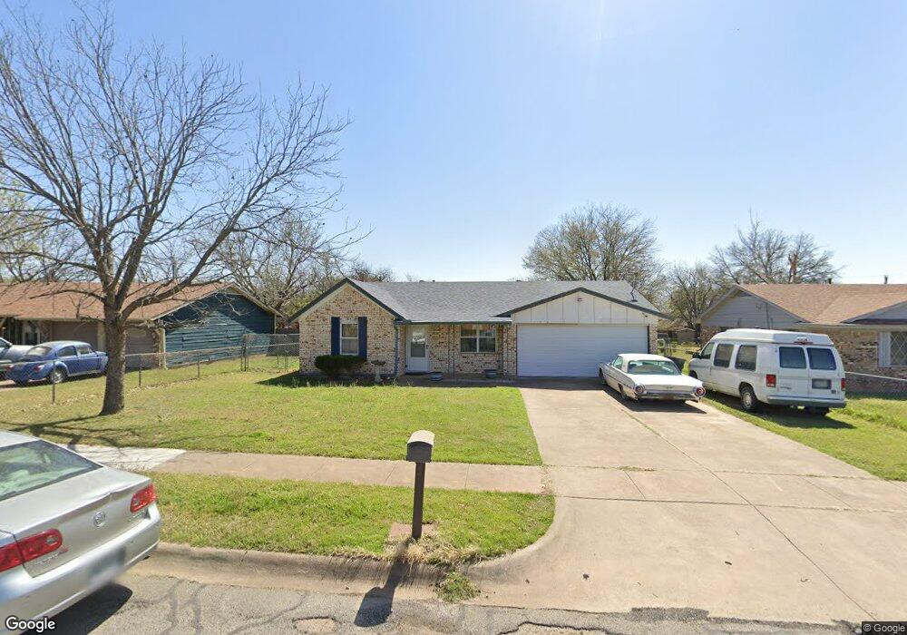 1411 Phillips St, Cleburne, TX 76033 - photo 1