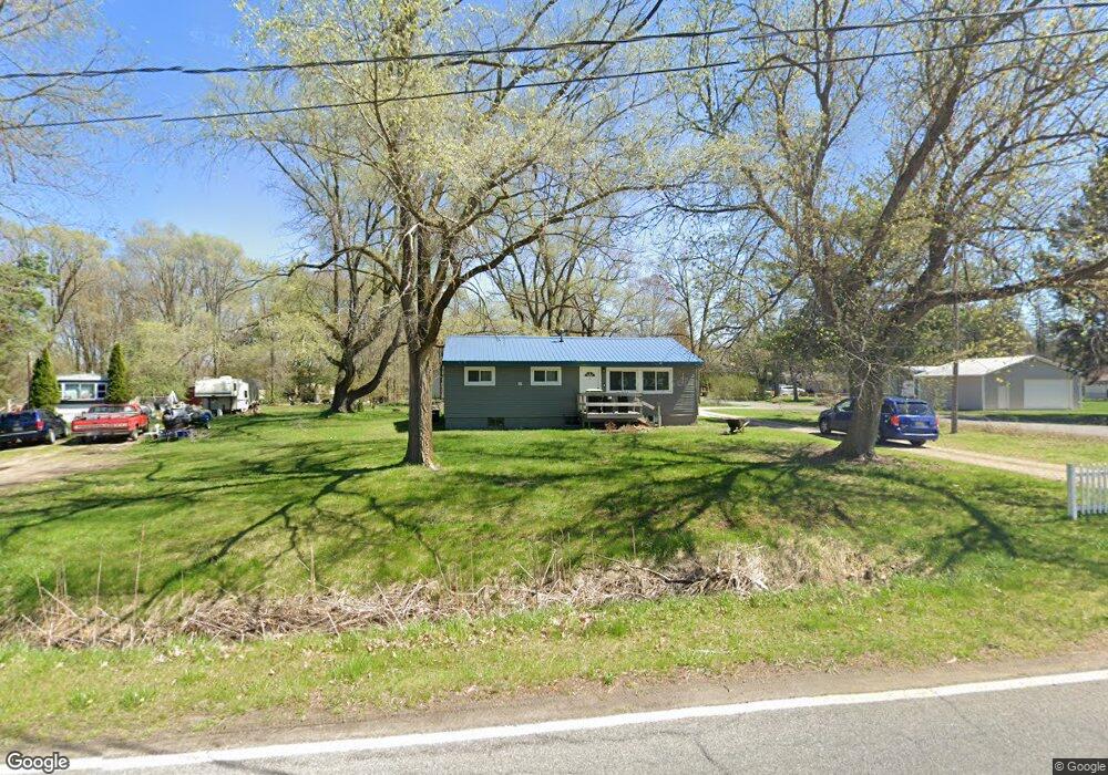 1608 Sandow Rd, Midland, MI 48640 - photo 1