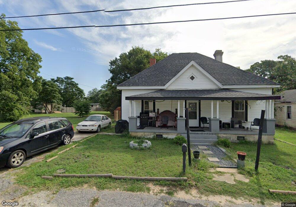 104 Dyer St, Greenville, SC 29611 - photo 1