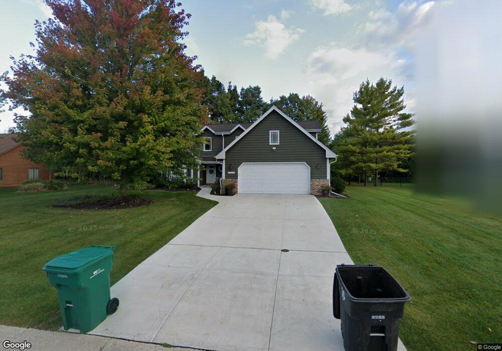 N73W16000 Alpine Ln, Menomonee Falls, WI 53051 - photo 1