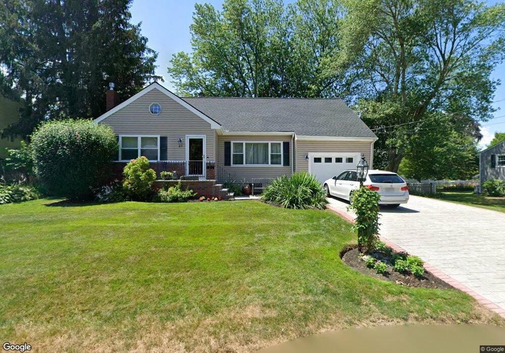 87 Arbor Rd, Lowell, MA 01852 - photo 1