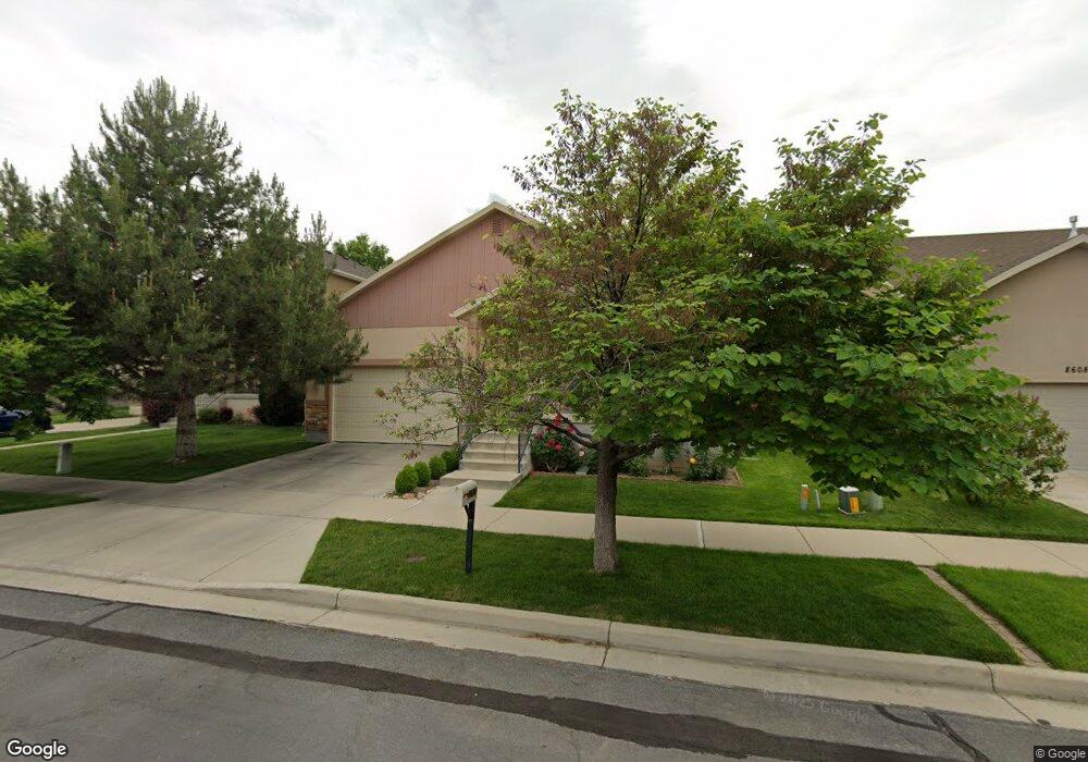 8618 S Golden Rain Cir, Sandy, UT 84070 - photo 1