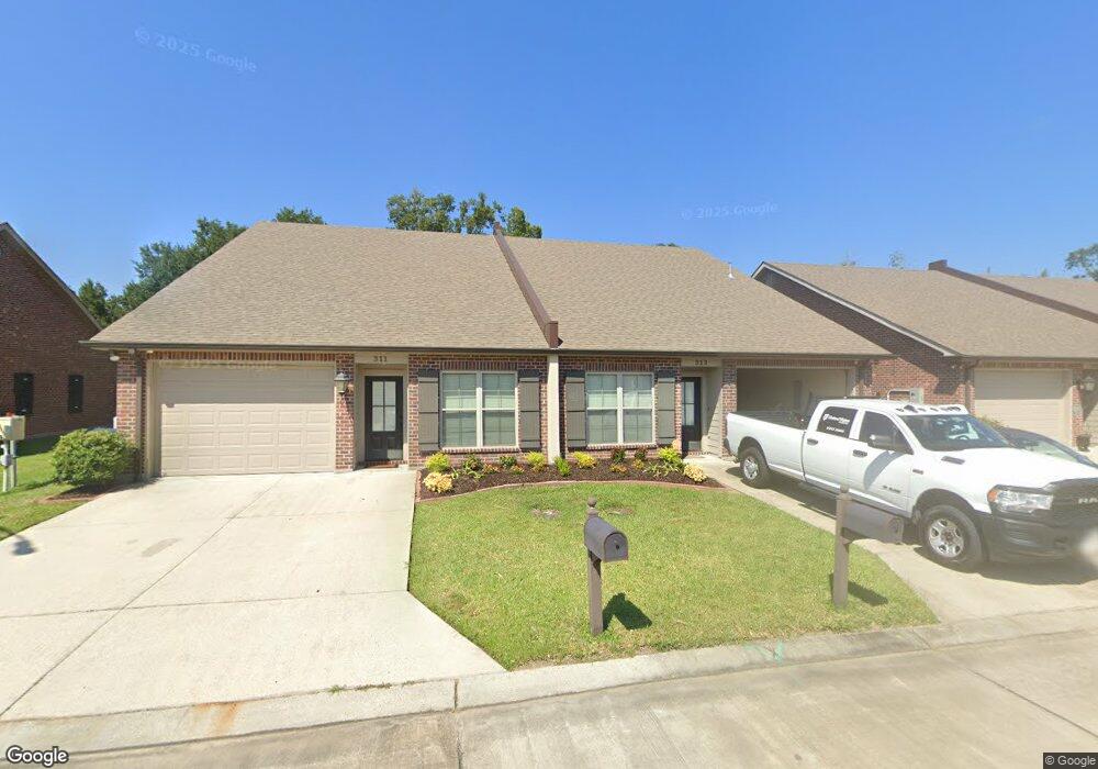 313 Derusso St, Houma, LA 70364 - photo 1