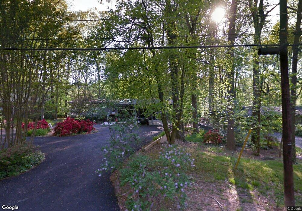 9002 Honeybee Ln, Bethesda, MD 20817 - photo 1