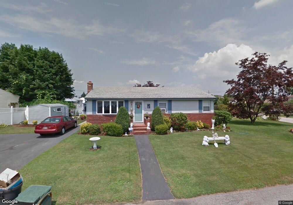 14 Unity St, Cranston, RI 02920 - photo 1