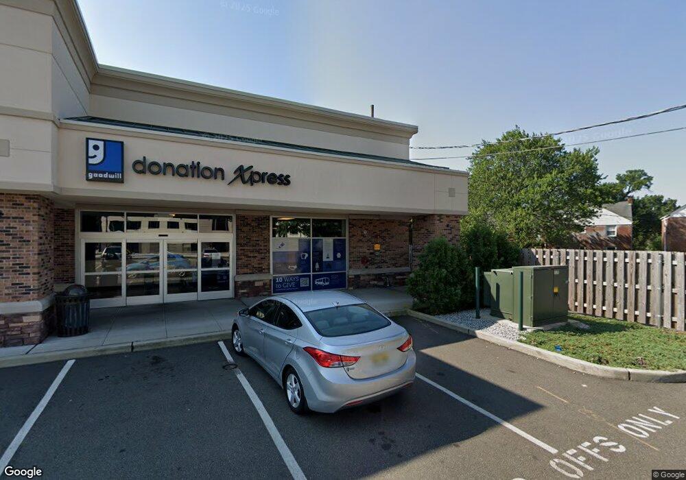 24 Elmwood Ct unit 24A, Elmwood Park, NJ 07407 - photo 1