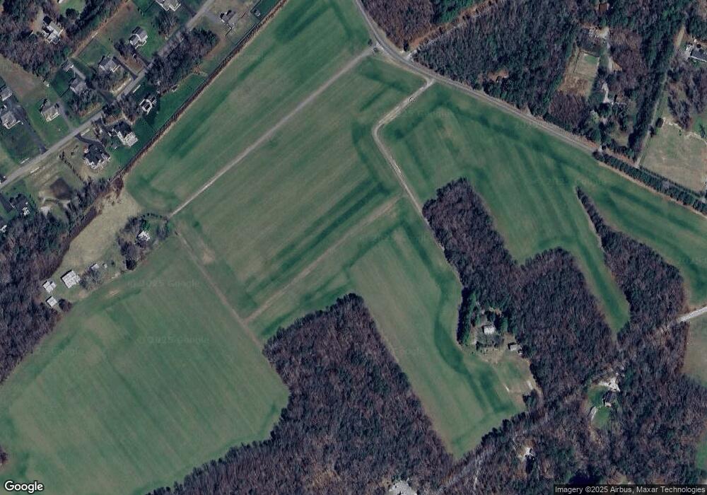 8375 Stumpy Rd, Hanover, VA 23069 - photo 1