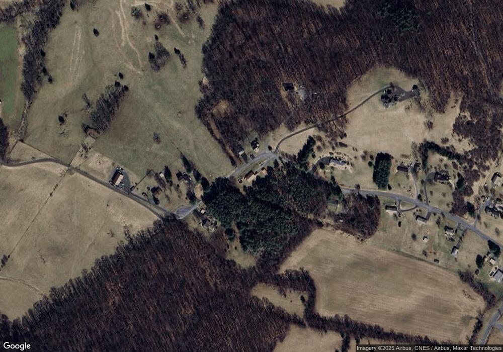 136 Oak Ridge Ln, Staunton, VA 24401 - photo 1