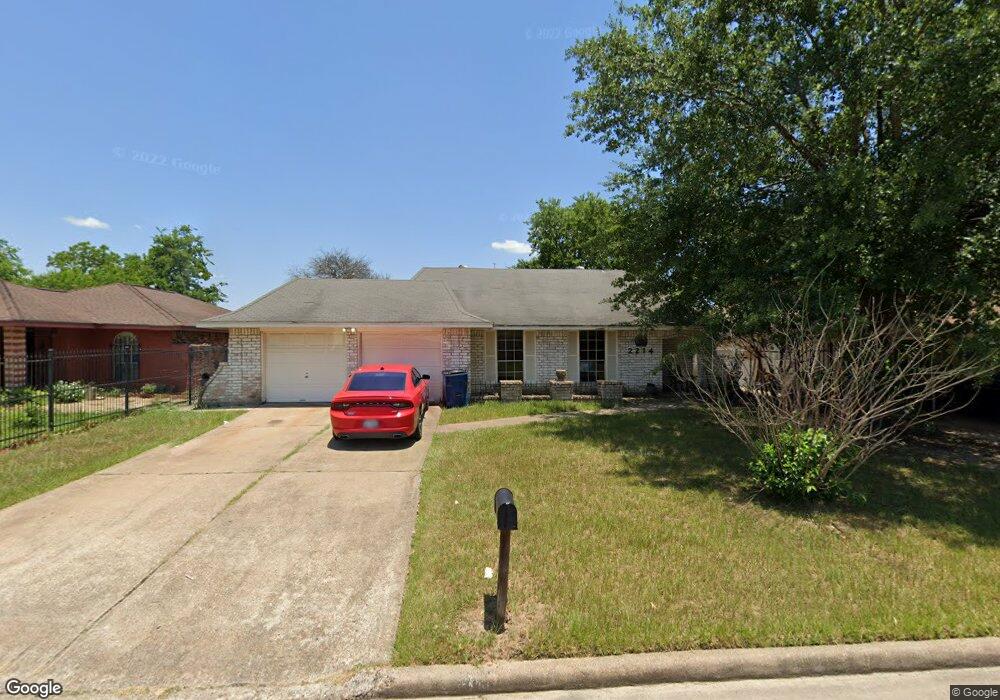 2214 Deerhurst Ln, Houston, TX 77088 - photo 1