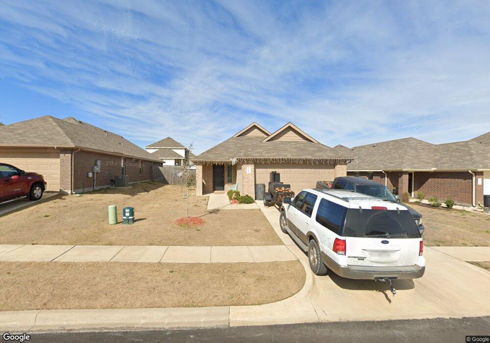 1604 Bobolink Dr, Ennis, TX 75119 - photo 1