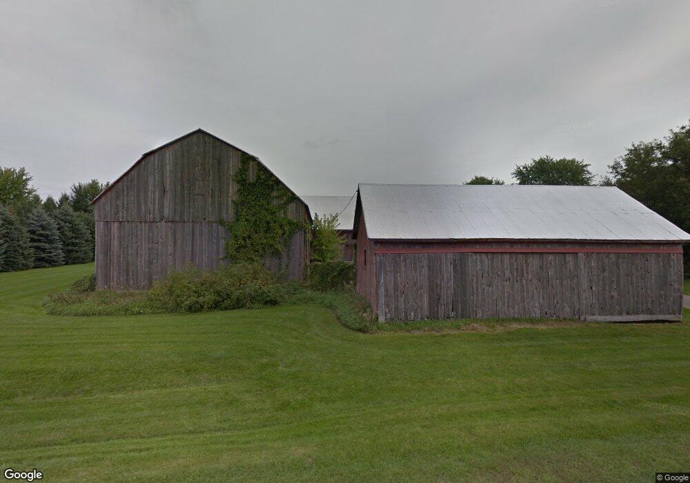 9135 Bender Rd, Frankenmuth, MI 48734 - photo 1