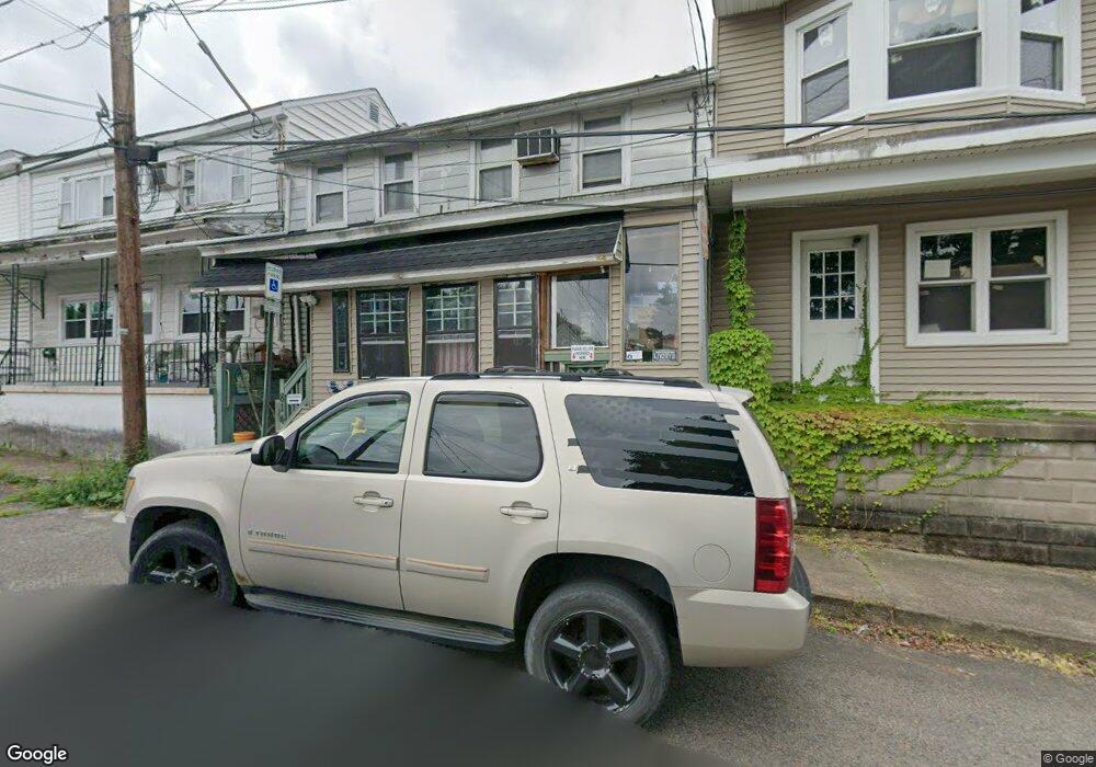 812 Brock St, Ashland, PA 17921 - photo 1