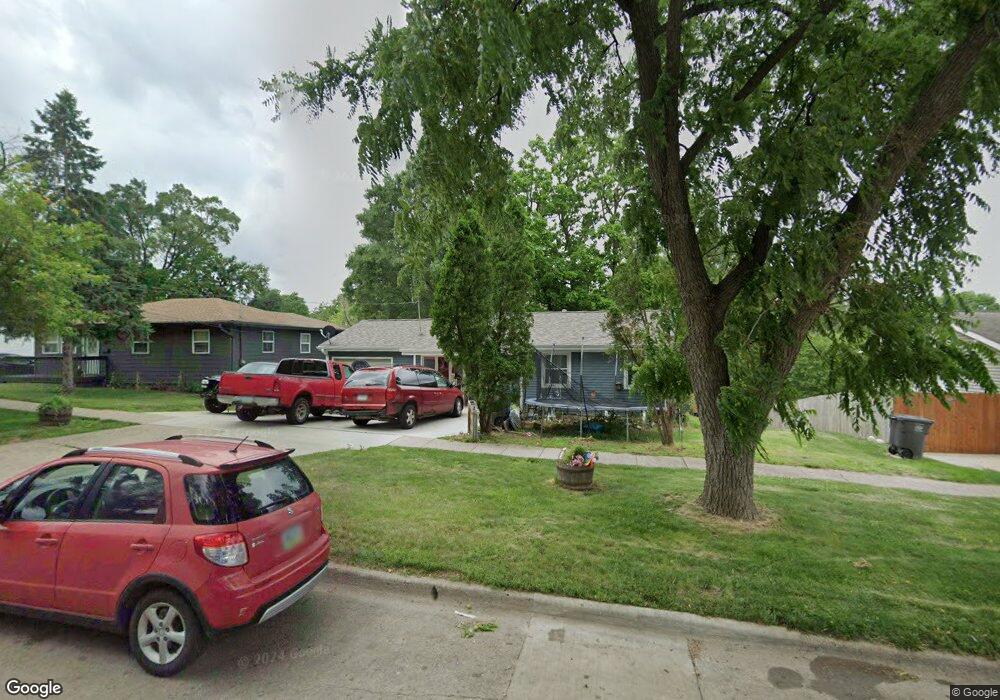 2604 SE 8th St, Des Moines, IA 50315 - photo 1