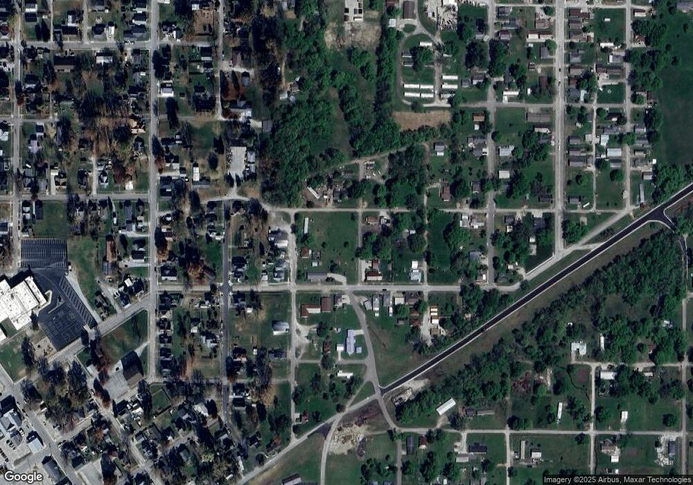 413 Utt St, Bicknell, IN 47512 - photo 1