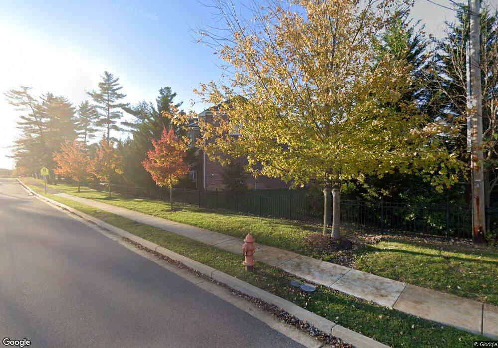 303 Lyon Ct, Pikesville, MD 21208 - photo 1