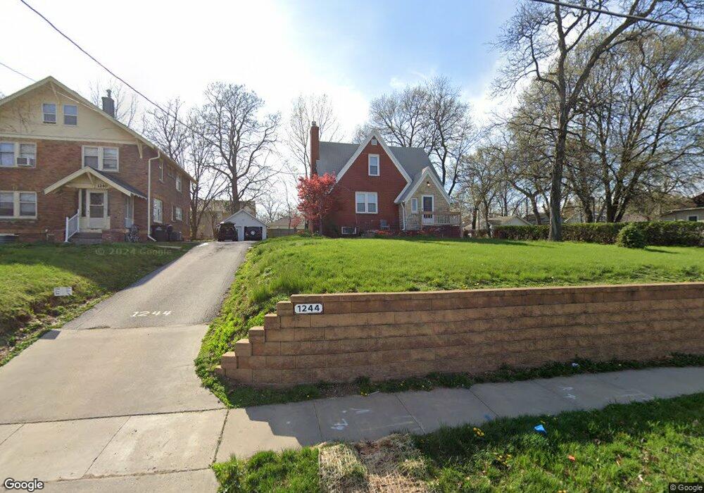 1244 32nd St, Des Moines, IA 50311 - photo 1