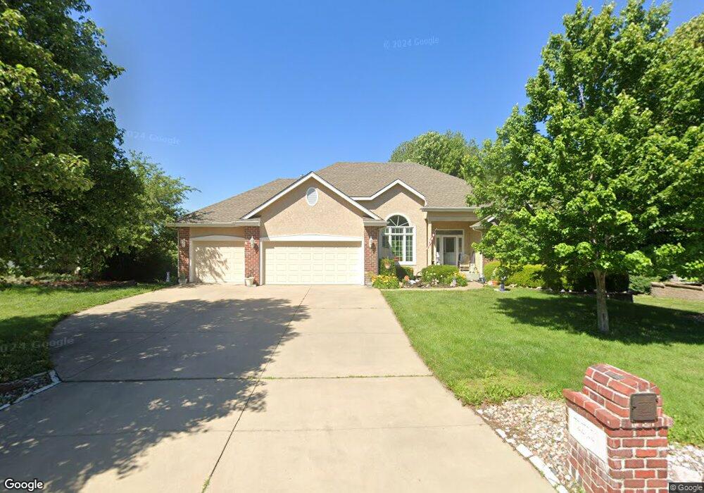 7220 SW Ambassador Place, Topeka, KS 66610 - photo 1
