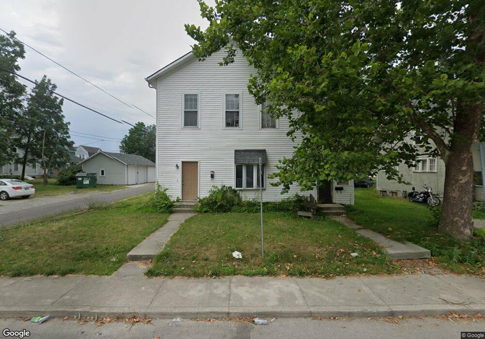 118 N Oak St, Bluffton, IN 46714 - photo 1