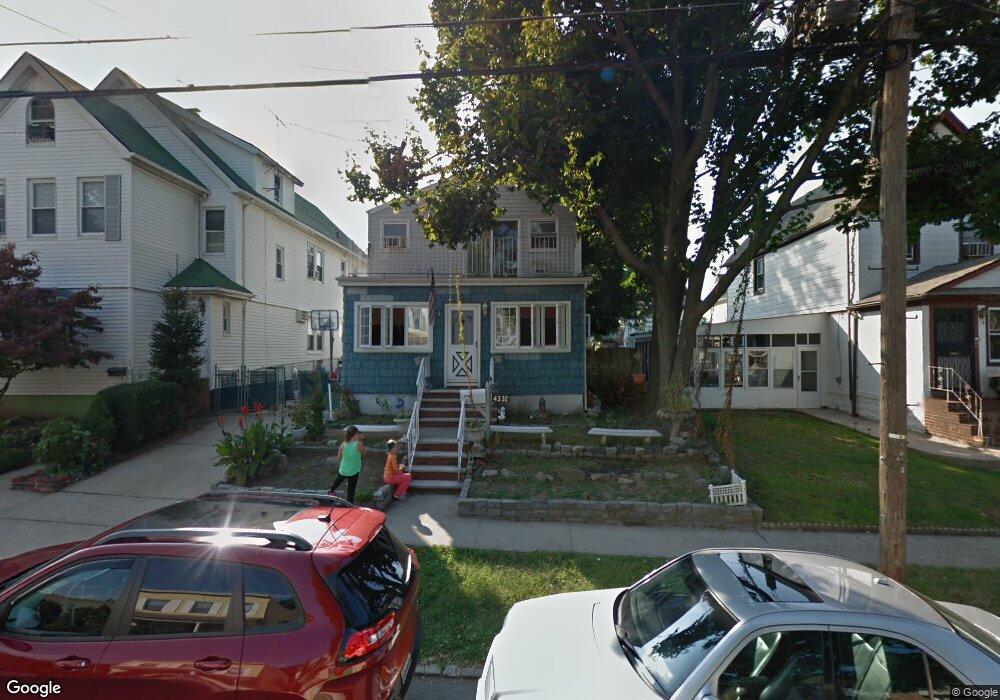 4332 164th St, Flushing, NY 11358 - photo 1