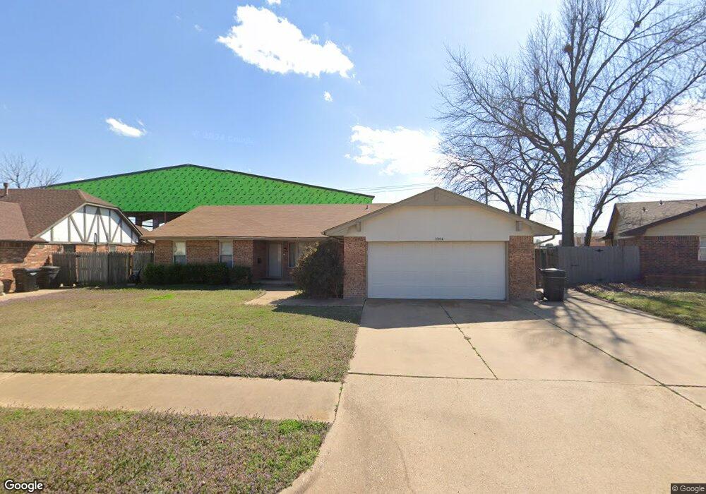 1004 NE 4th St unit A, Moore, OK 73160 - photo 1