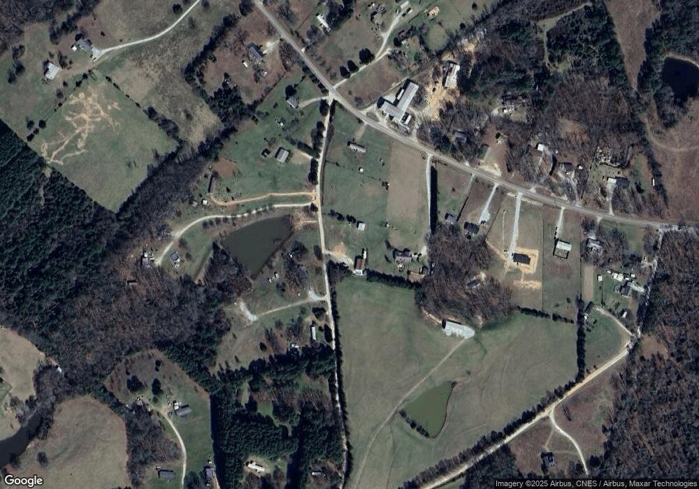 2054 Stephens Rd, Elberton, GA 30635 - photo 1