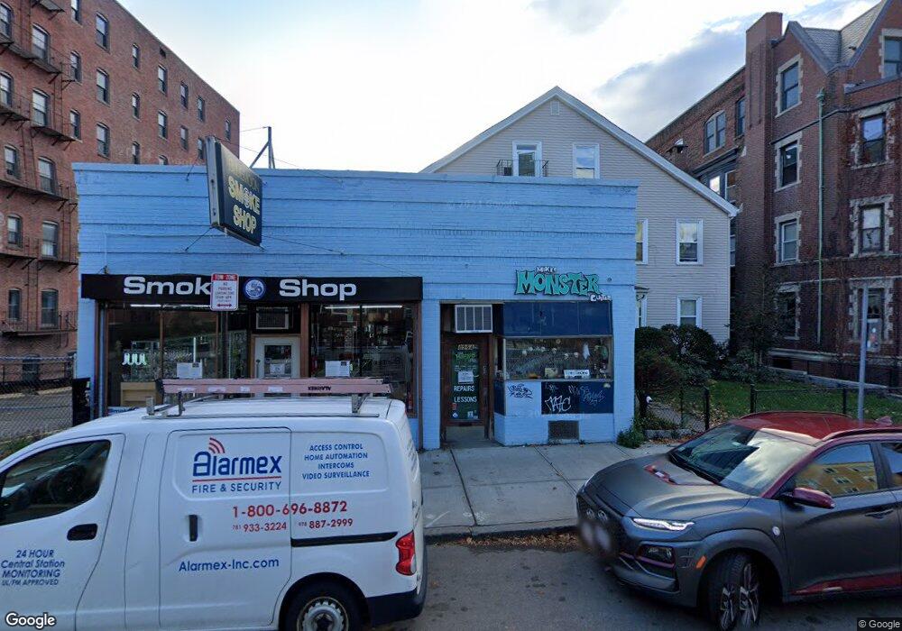 896A Massachusetts Ave unit 4, Cambridge, MA 02139 - photo 1