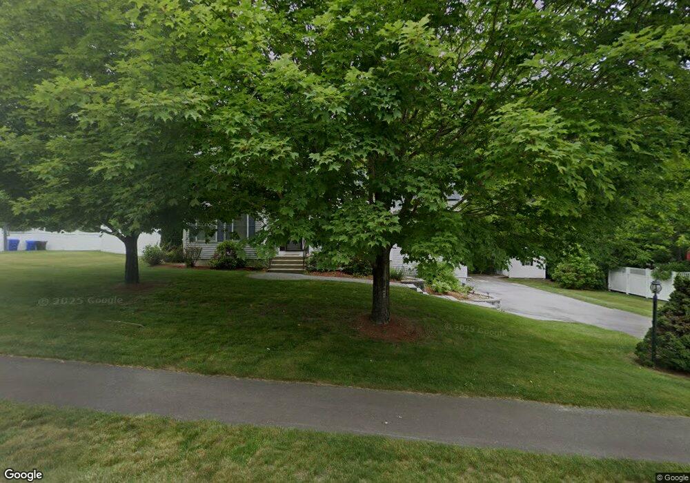 17 Bradford Cir, Hudson, NH 03051 - photo 1