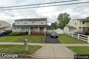 714 Maple St, Lakehurst, NJ 08733