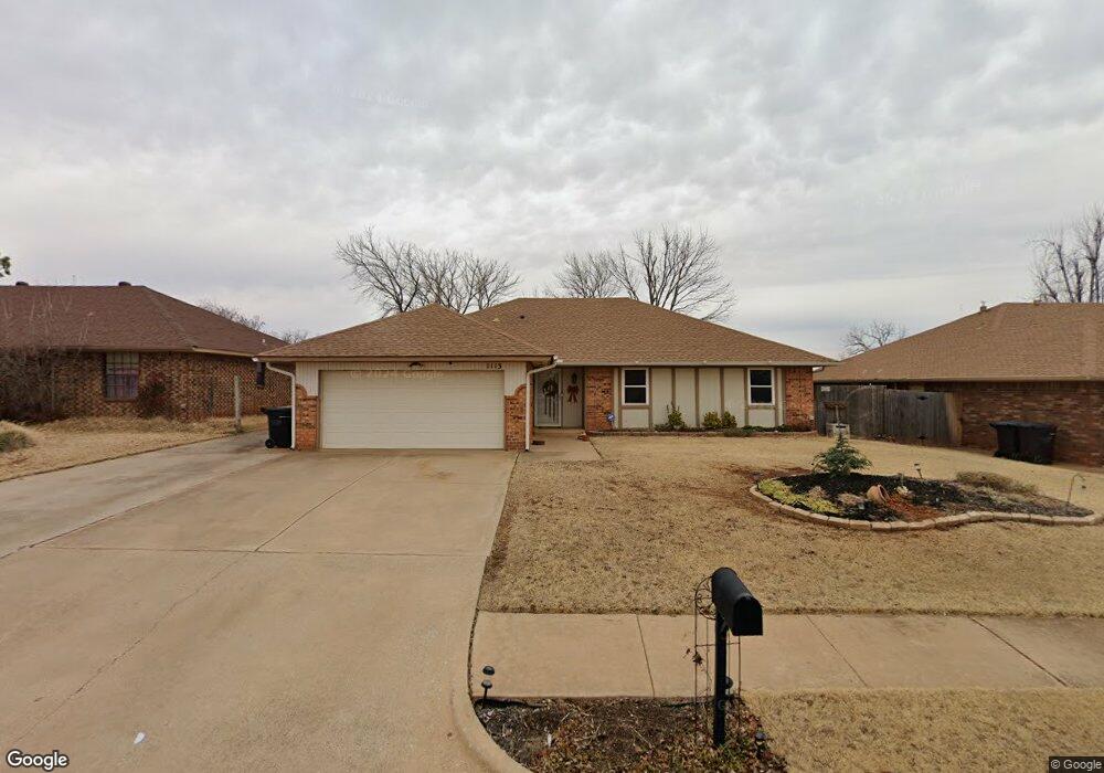 1113 NE 22nd St, Moore, OK 73160 - photo 1