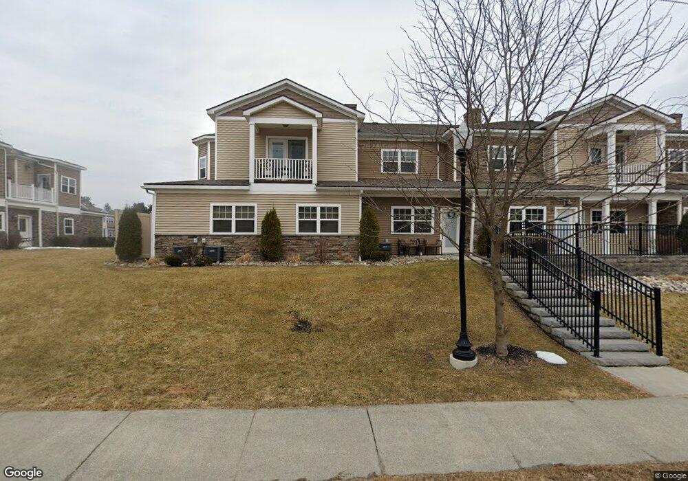 9 Morgan St, Saratoga Springs, NY 12866 - photo 1