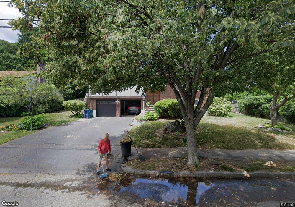 100 Esty Farm Rd, Newton Center, MA 02459 - photo 1