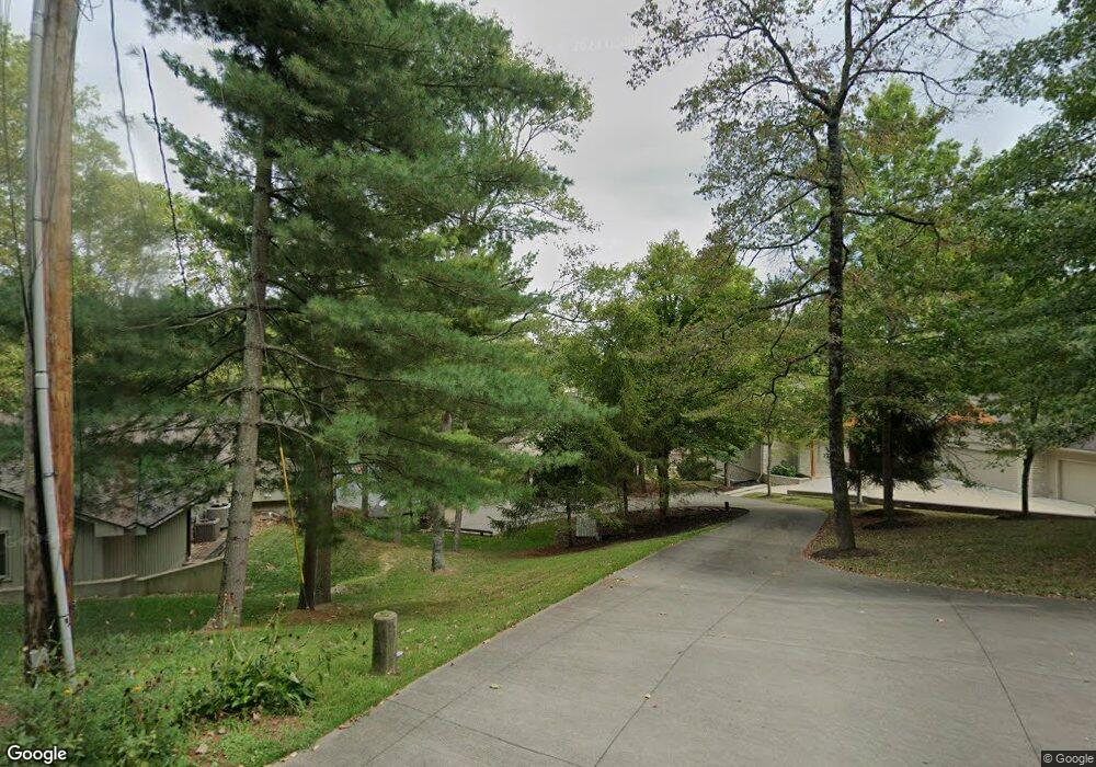 4511 S Poplar Dr, Columbus, IN 47201 - photo 1