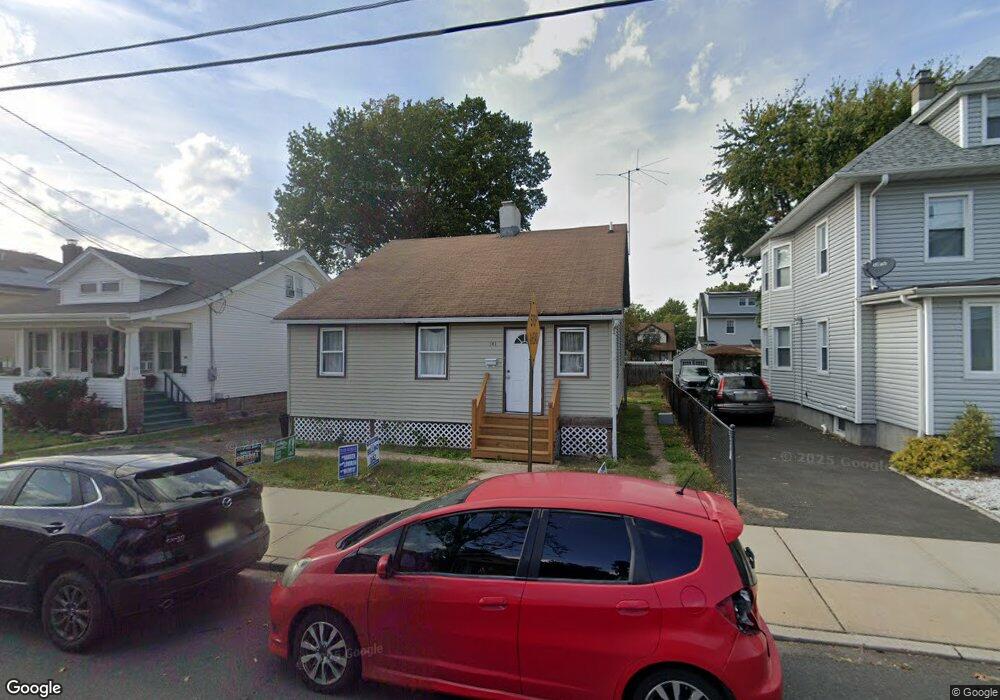 141 Pershing Ave, Carteret, NJ 07008 - photo 1