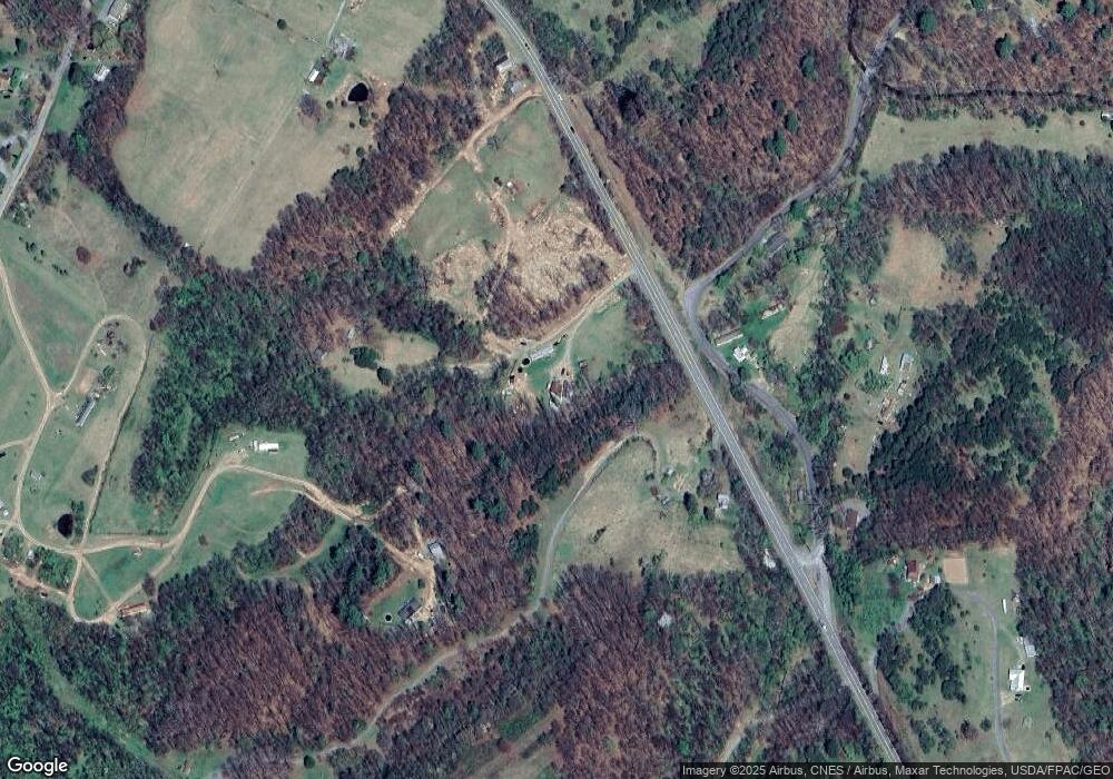 25 Spike Ln, Paw Paw, WV 25434 - photo 1