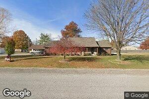 201 N B St, Bartelso, IL 62218