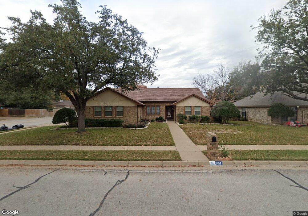 301 Stanford Ct, Bedford, TX 76021 - photo 1
