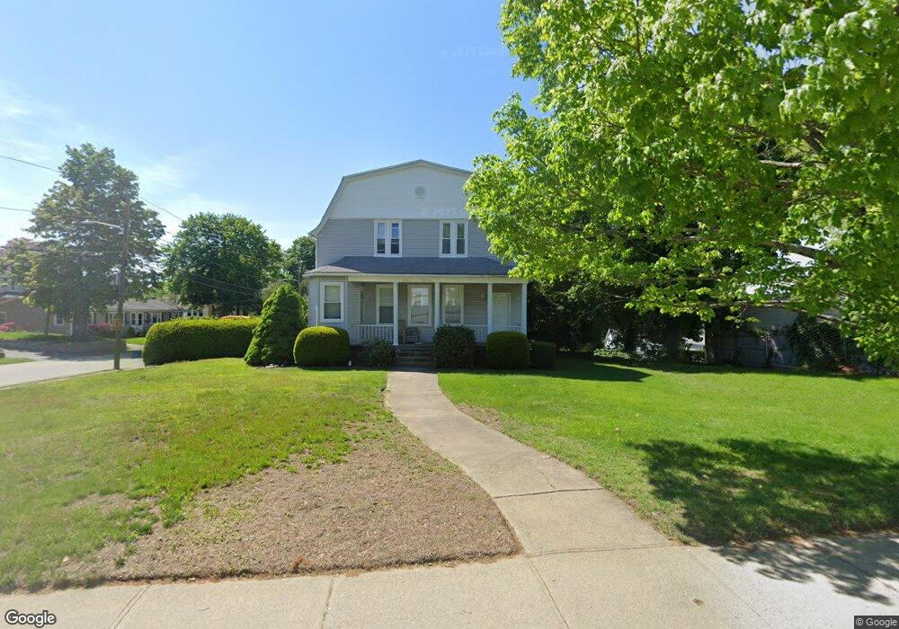 2215 Cranston St unit 1, Cranston, RI 02920 - photo 1