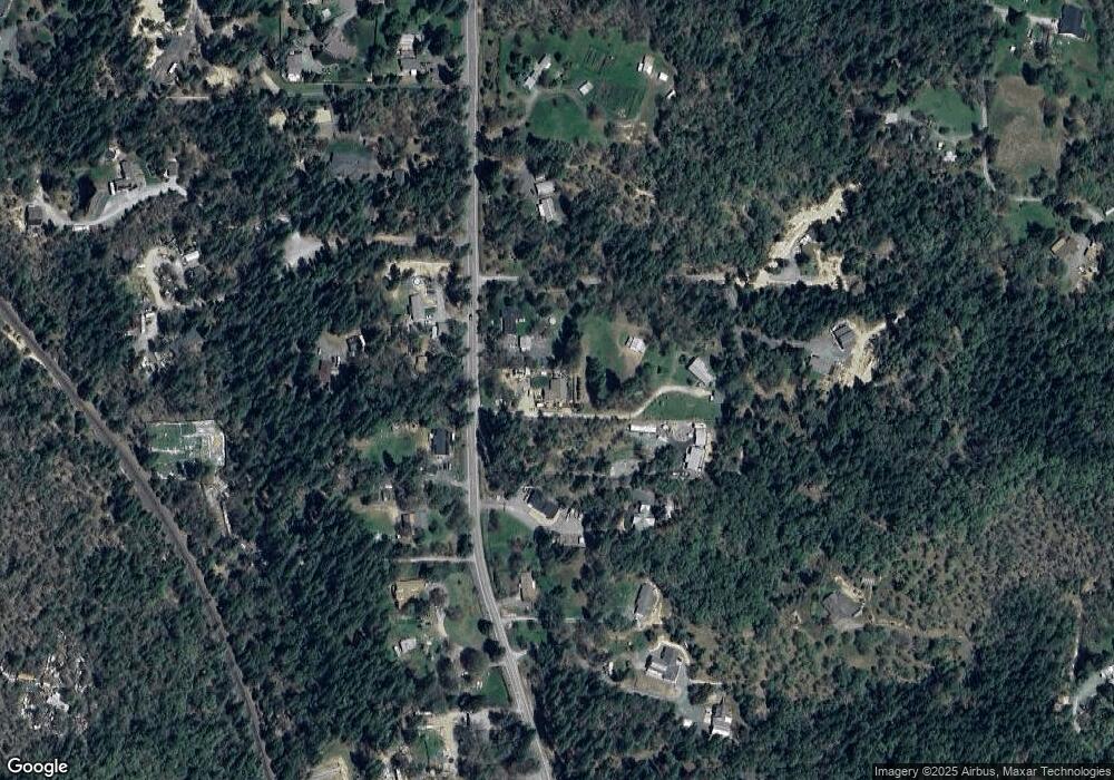 1061 Plumtree Ln, Grants Pass, OR 97526 - photo 1