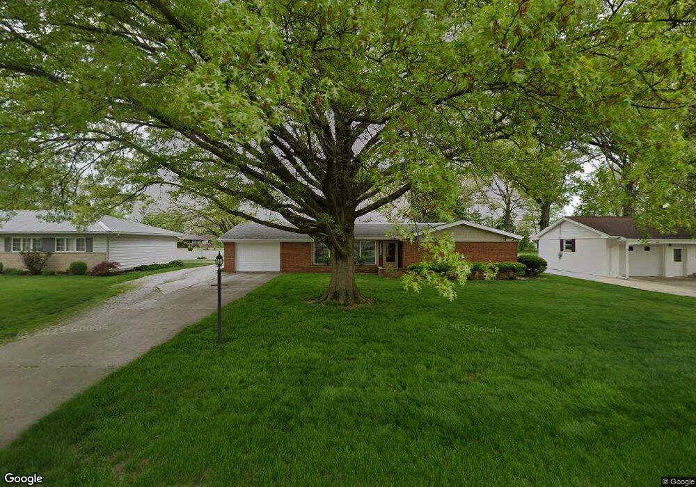 310 Oak Dr, Spencerville, OH 45887 - photo 1