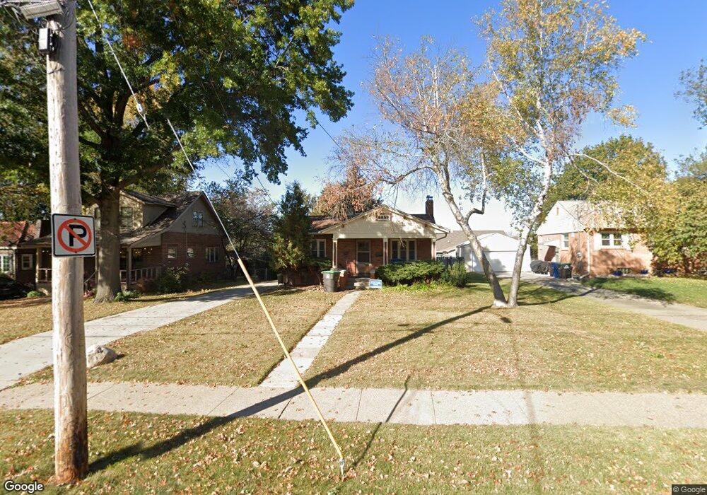 4321 Ovid Ave, Des Moines, IA 50310 - photo 1