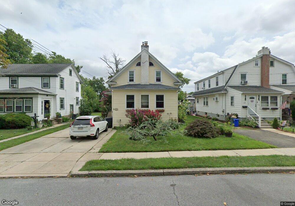 612 W Magnolia Ave, Aldan, PA 19018 - photo 1