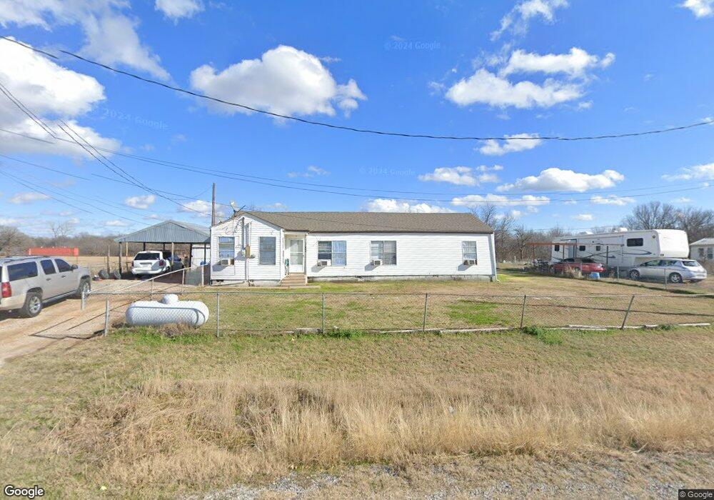 608 N Plum St, Millsap, TX 76066 - photo 1