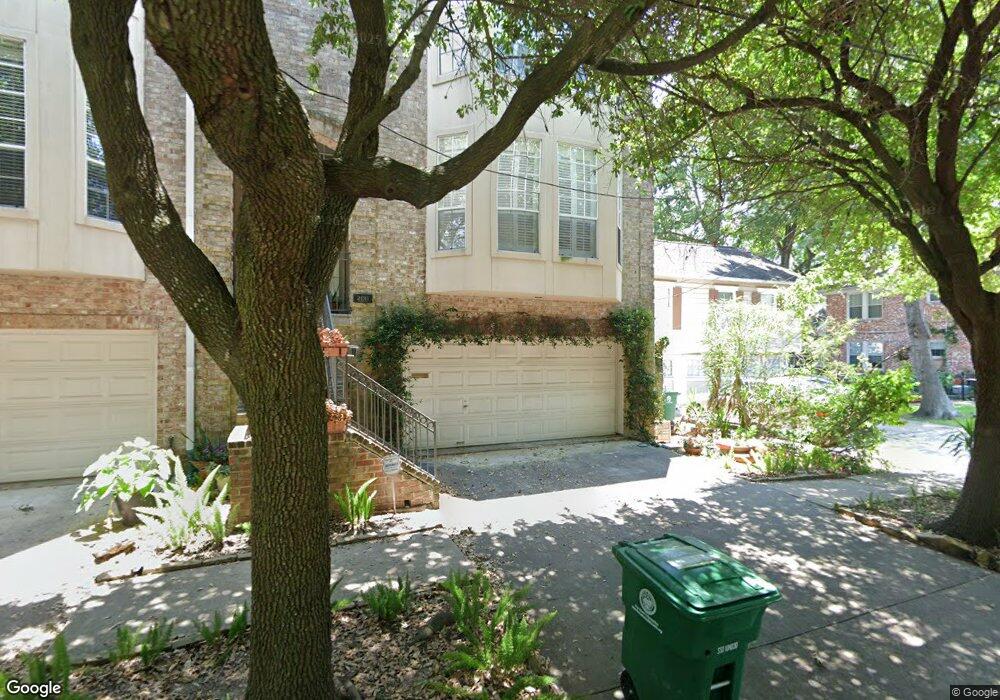 2011 Indiana St, Houston, TX 77019 - photo 1