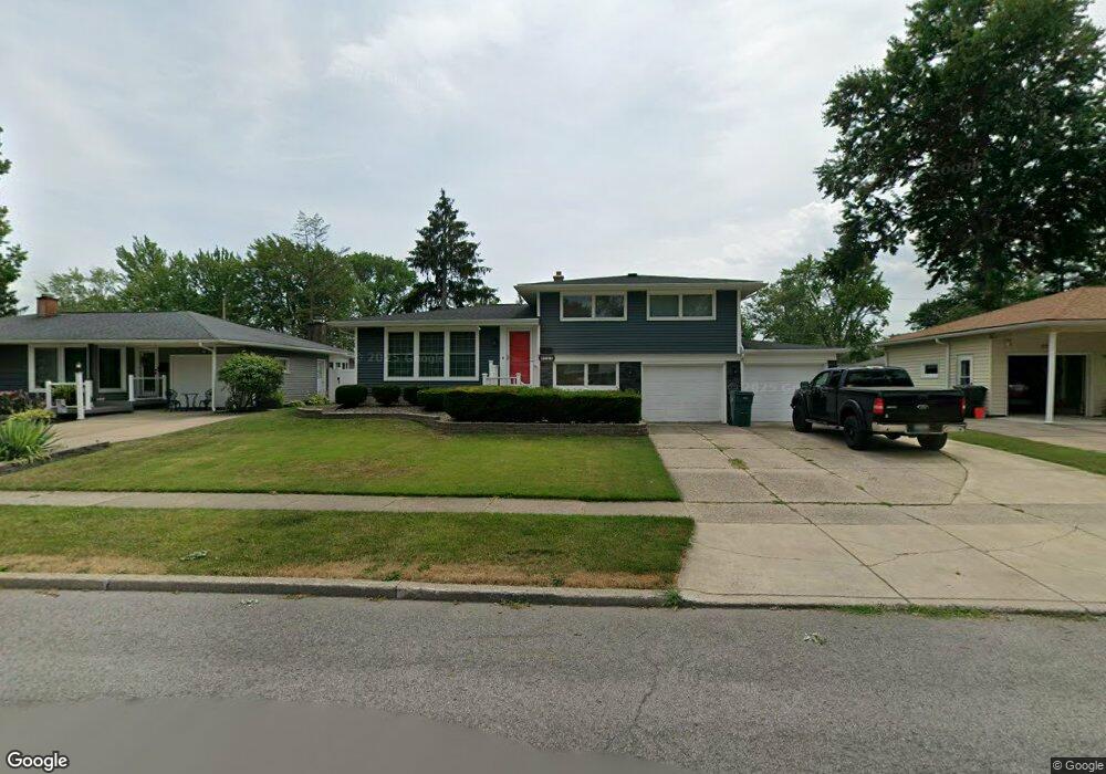 783 Meadowbrook Dr, North Tonawanda, NY 14120 - photo 1