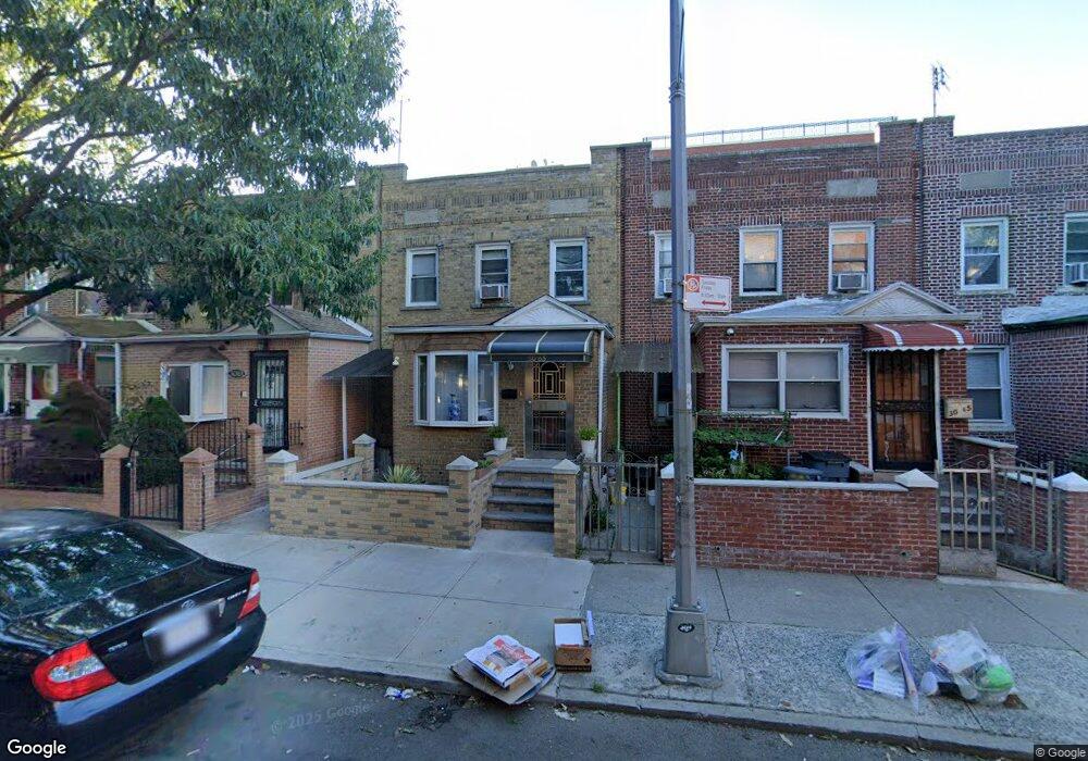 3063 37th St, Astoria, NY 11103 - photo 1