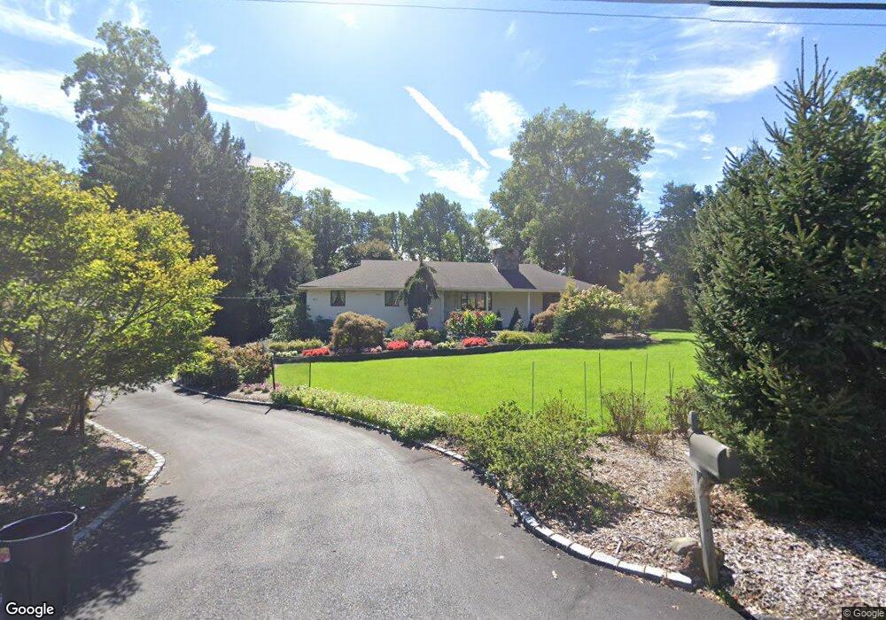 32 Ware Rd, Upper Saddle River, NJ 07458 - photo 1