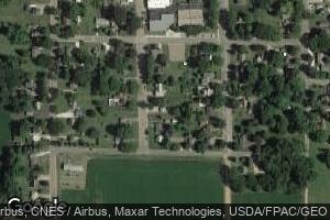 451 2nd St S, Franklin, MN 55333